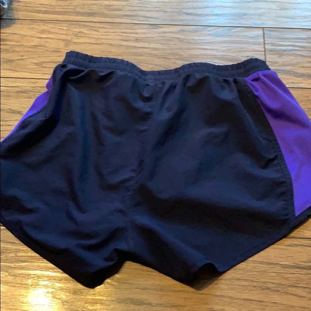 Shorts - Picture 2 of 2